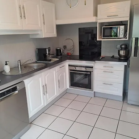 בית נופש Jolie Maison Avec Piscine Labastide-Saint-Georges