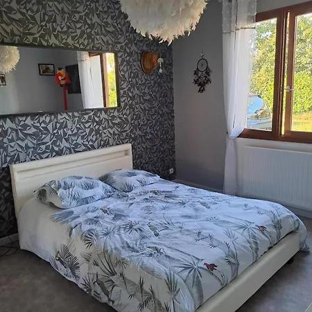 Jolie Maison Avec Piscine בית נופש